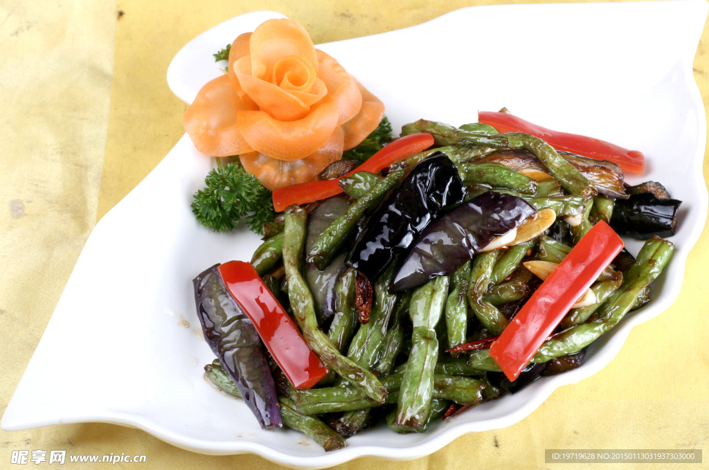 茄子烧豆角