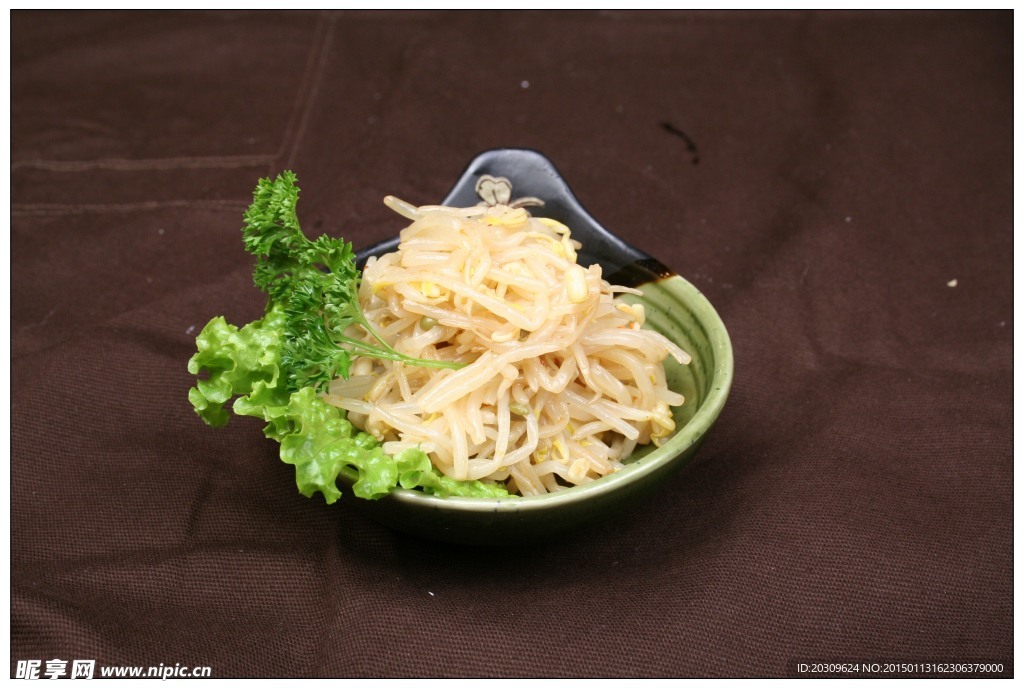 拌豆芽