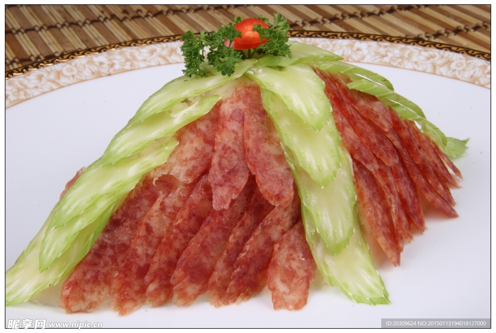 腊味炒西芹繁江