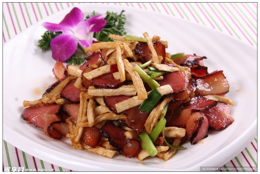 萝卜干炒腊肉