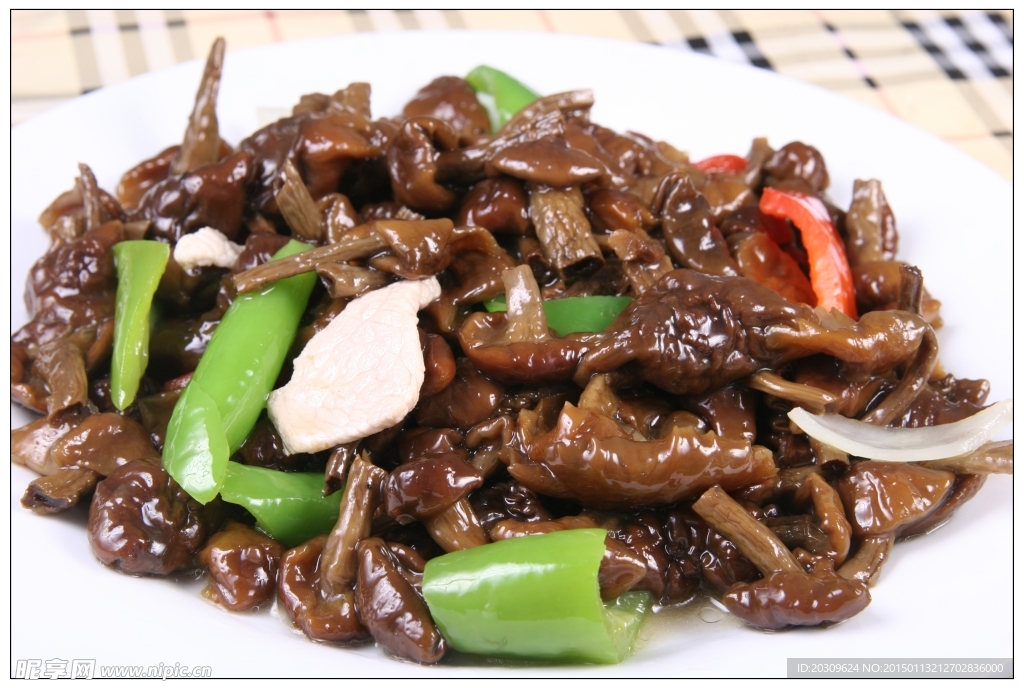 山蘑炒肉