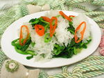 银耳拌菠菜
