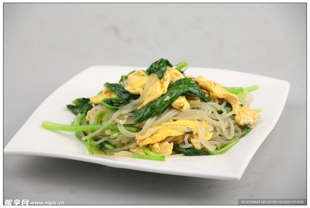 菠菜鸡蛋炒粉条
