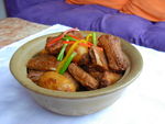 小土豆排骨煲