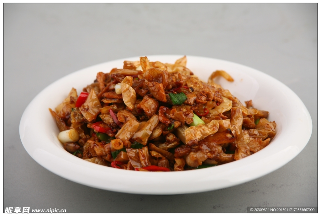 白椒炒肉
