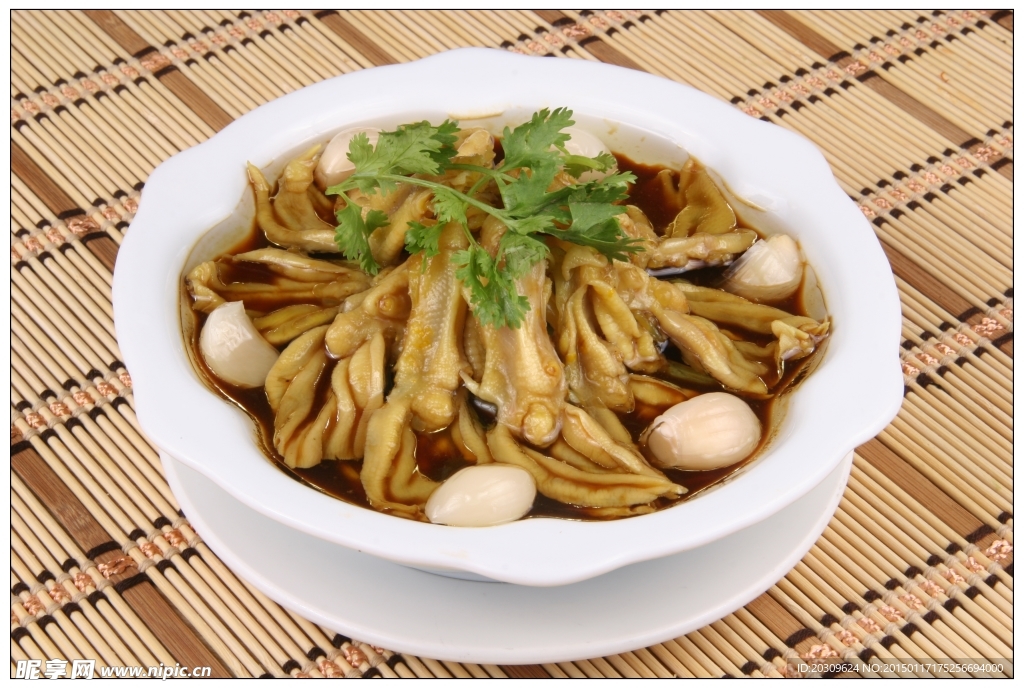 葱香鸭掌小天府