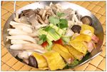 锅仔咸鸡煮什菌