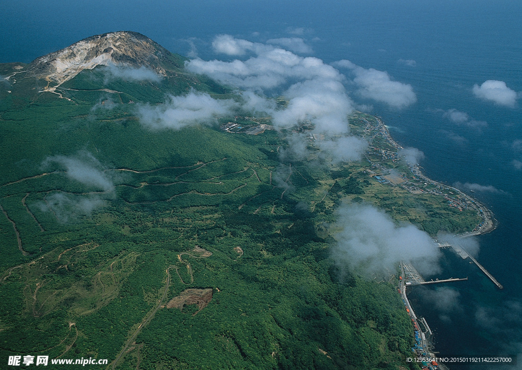 大山海边图片