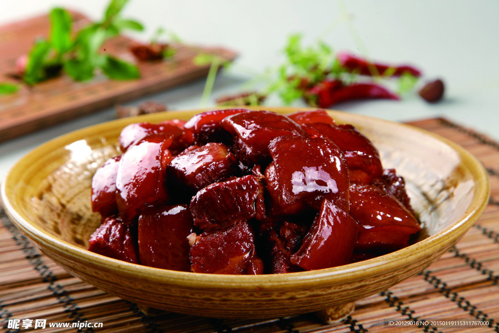 农家红烧肉