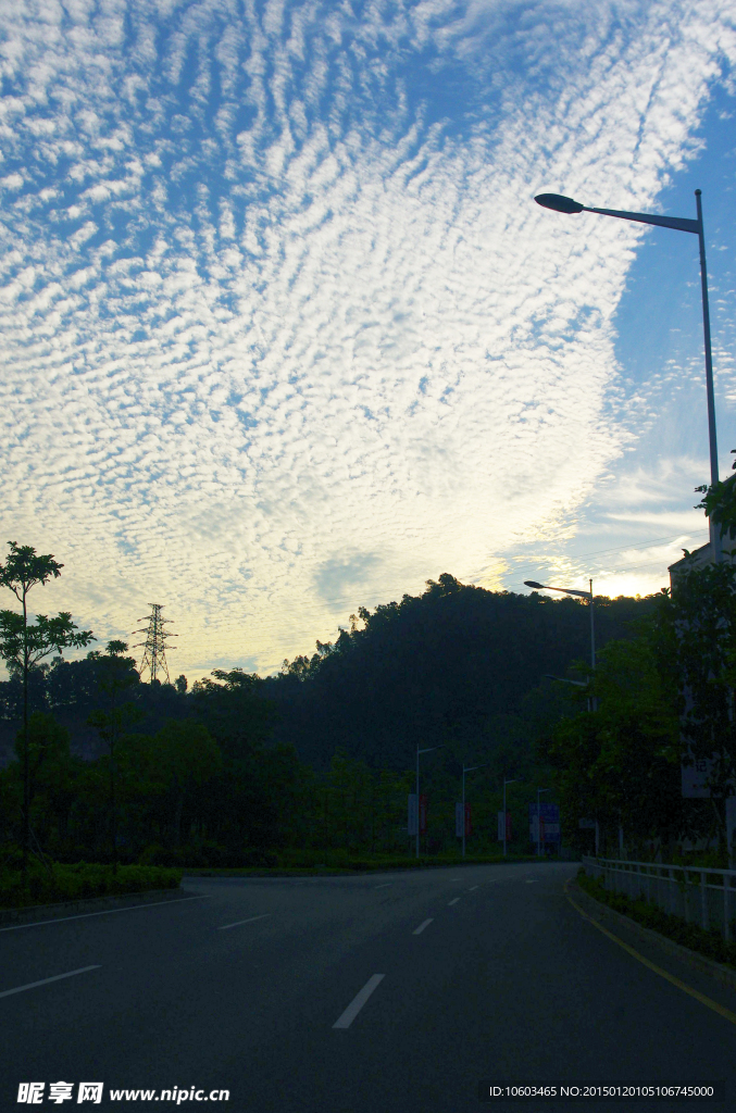 清晨的天空