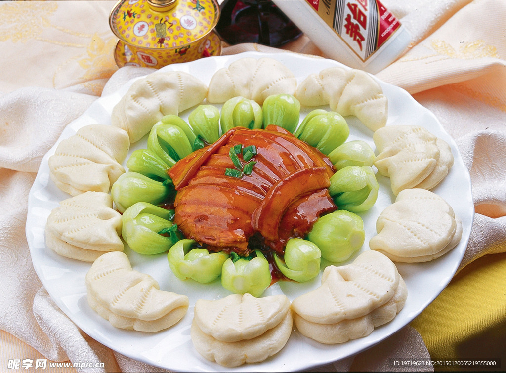 碧绿酱烧肉