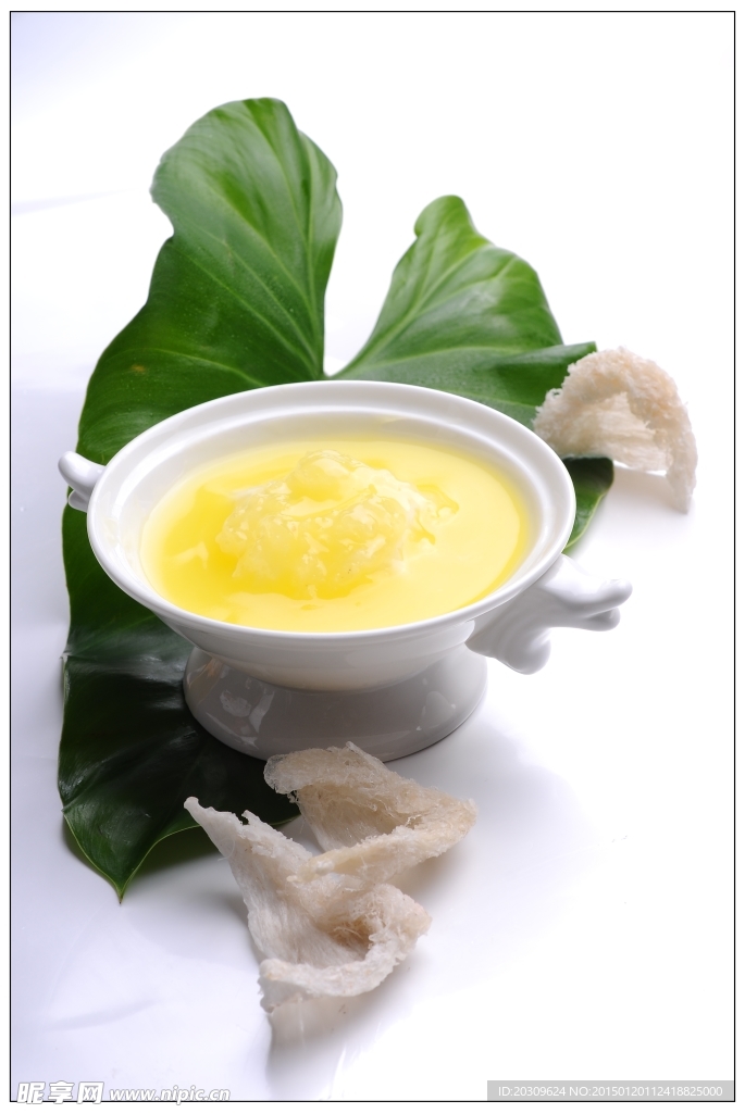 鸡茸烩燕窝