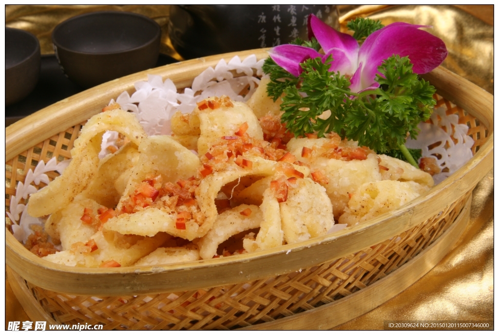 椒盐花枝片新花城鲍鱼海鲜火锅