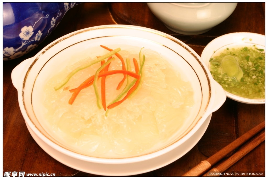 芥茉蛰头