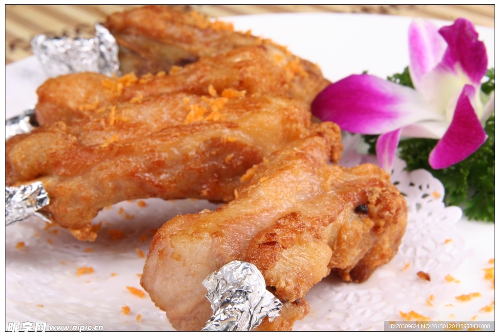 金牌蒜香骨玫玫餐厅