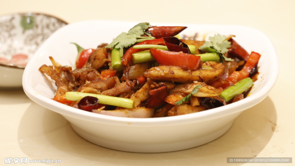 小炒鸡腿肉