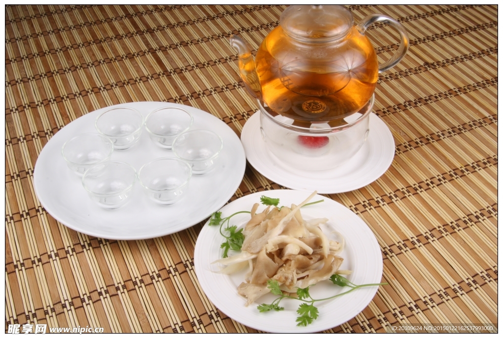 上汤瑶柱菌菇茶壶