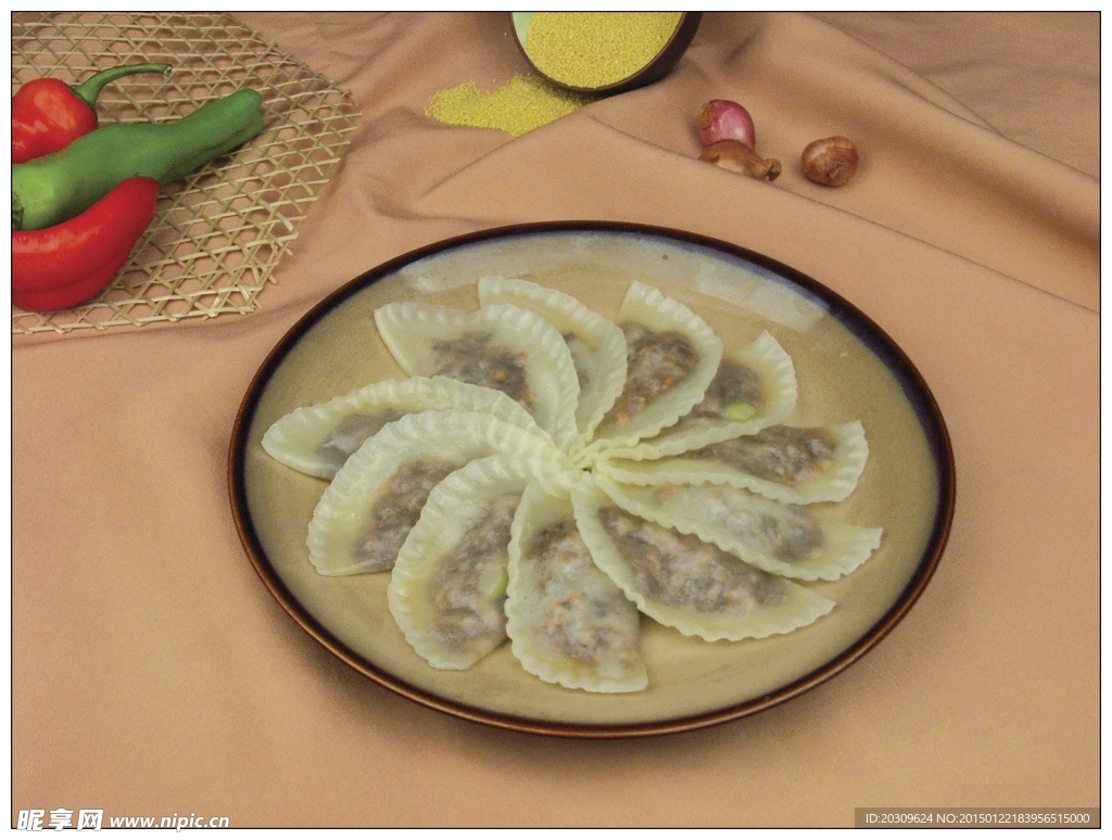 香蘑土豆饺