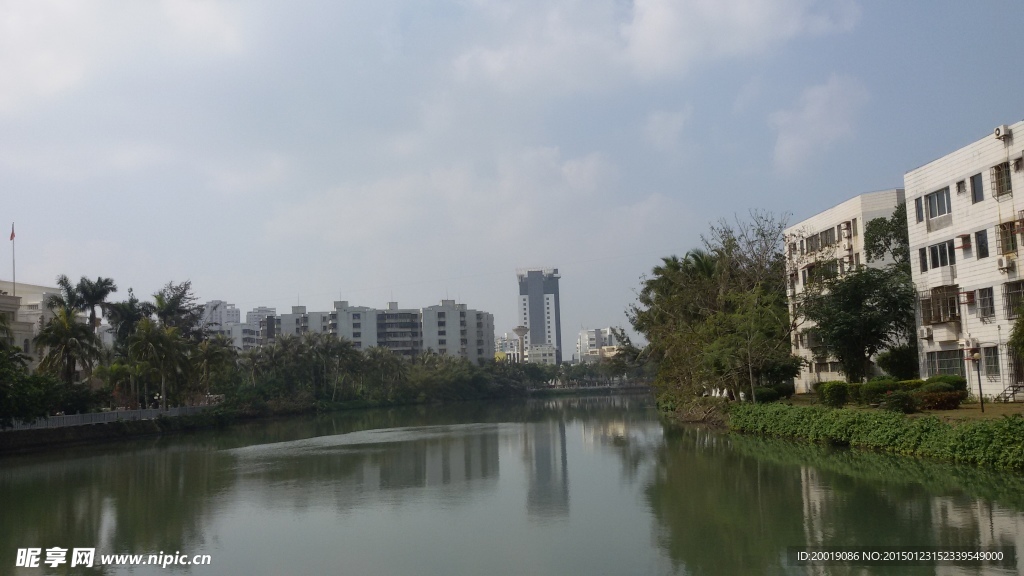 湖景