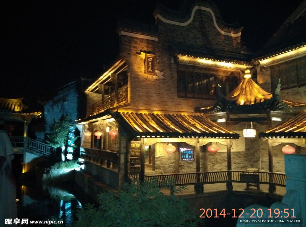 古建筑夜景