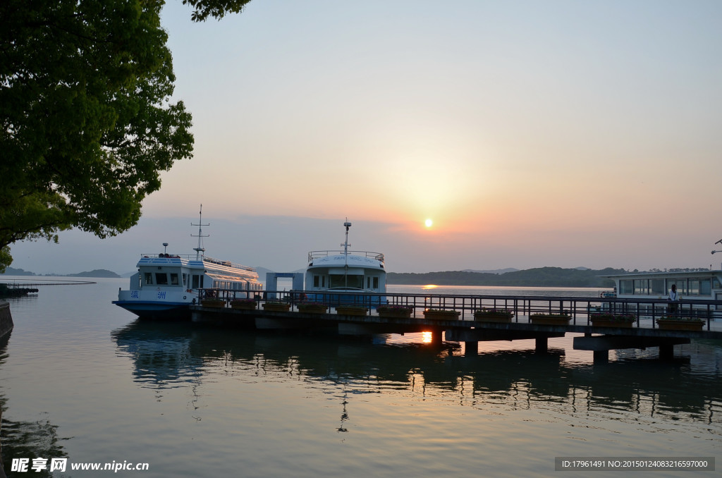 太湖夕阳