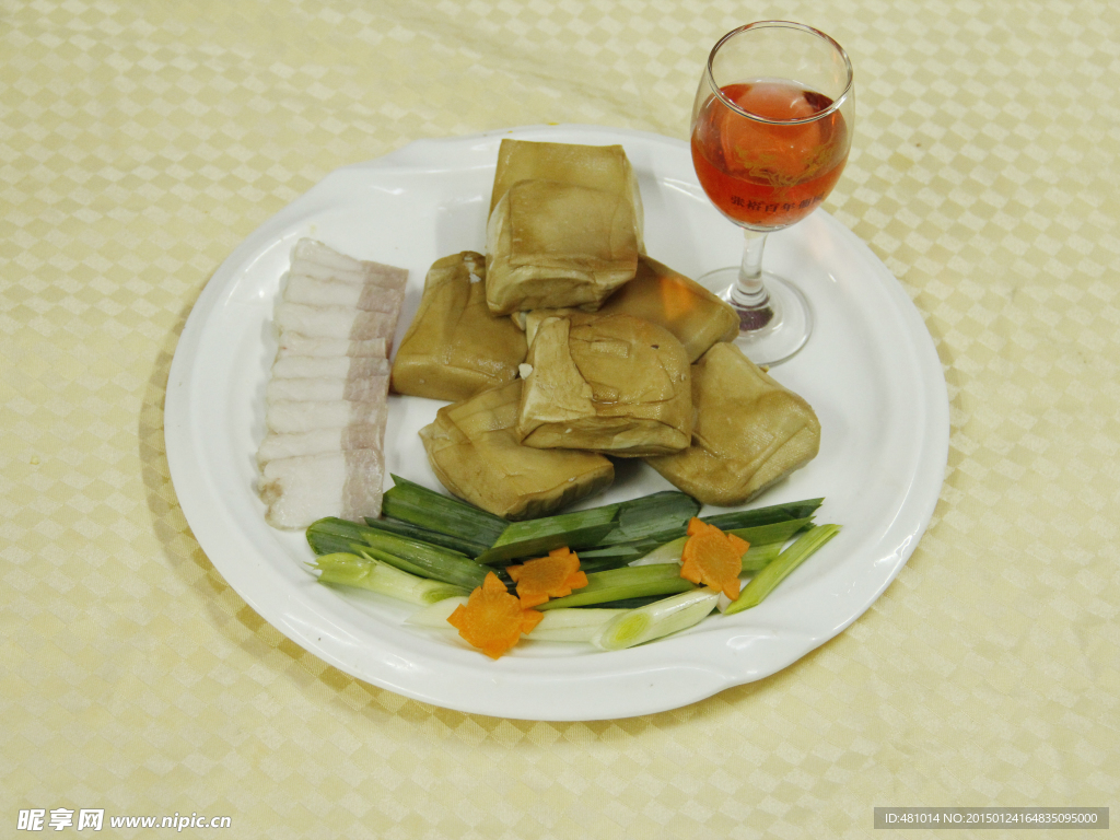豆腐肉丝