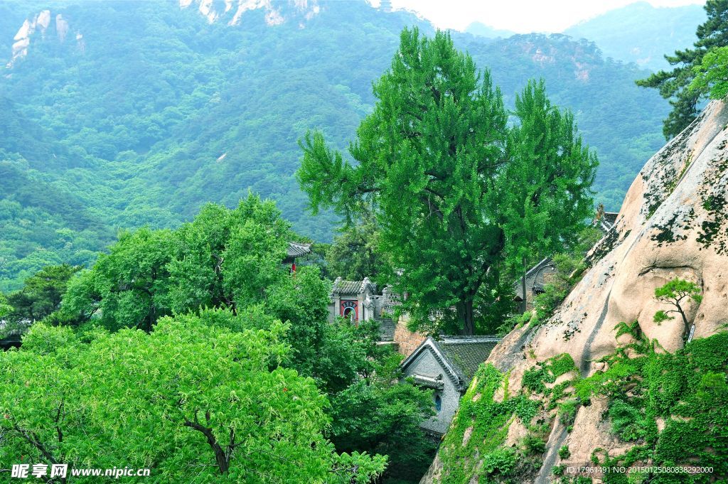 千山