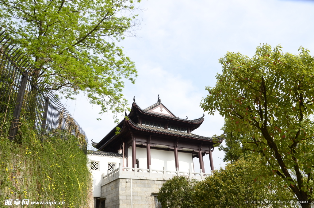 佘山