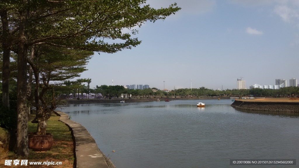 湖景
