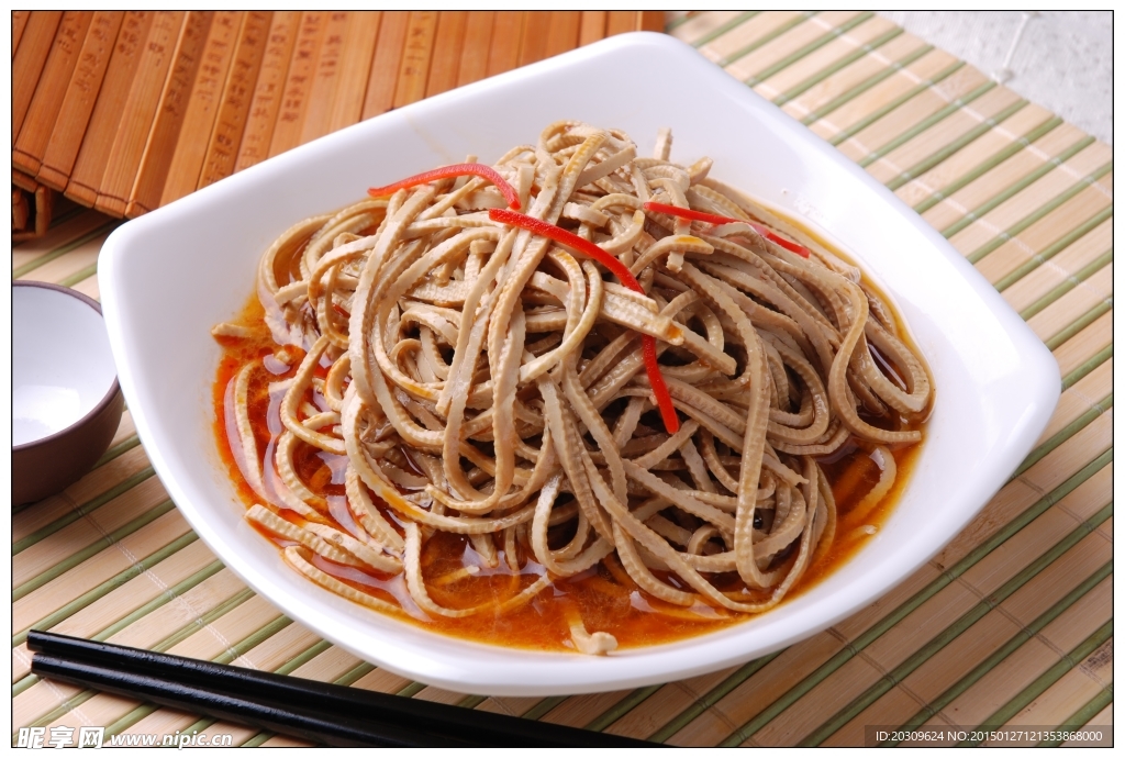 鸡汁豆腐丝