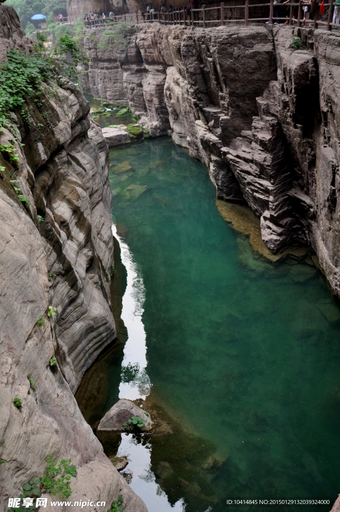 云台山红石峡