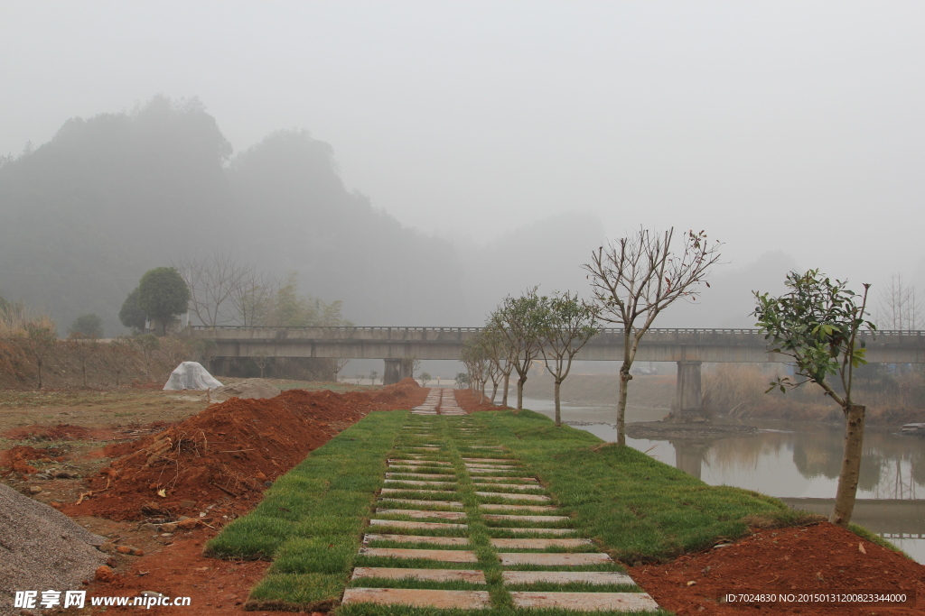 小河风景