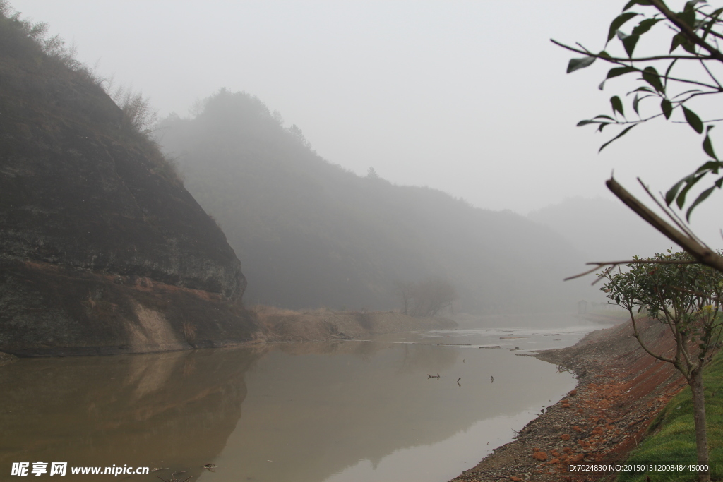 小河风景