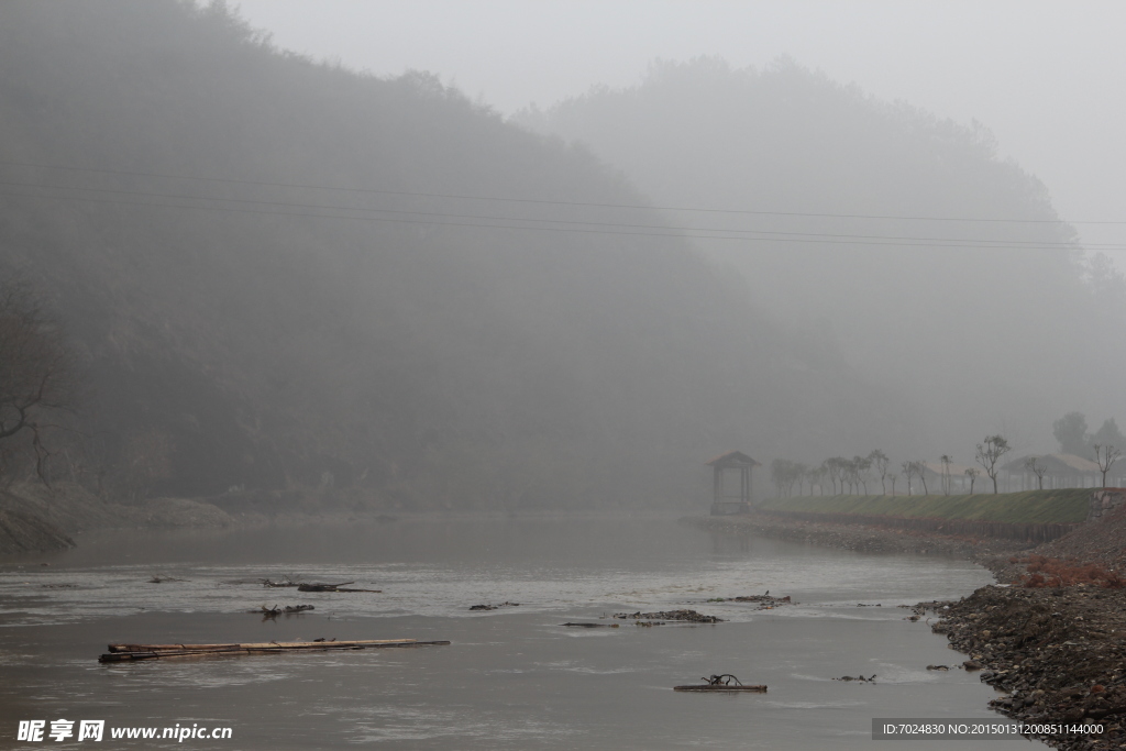 小河风景