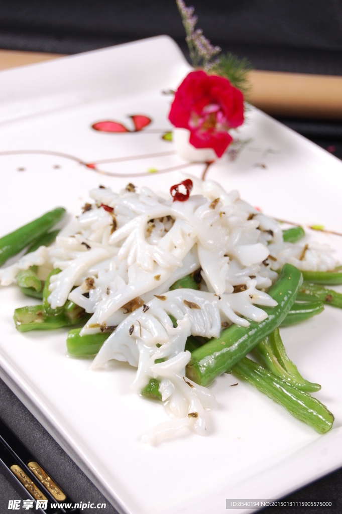 雪菜杭椒炒鱿鱼丝