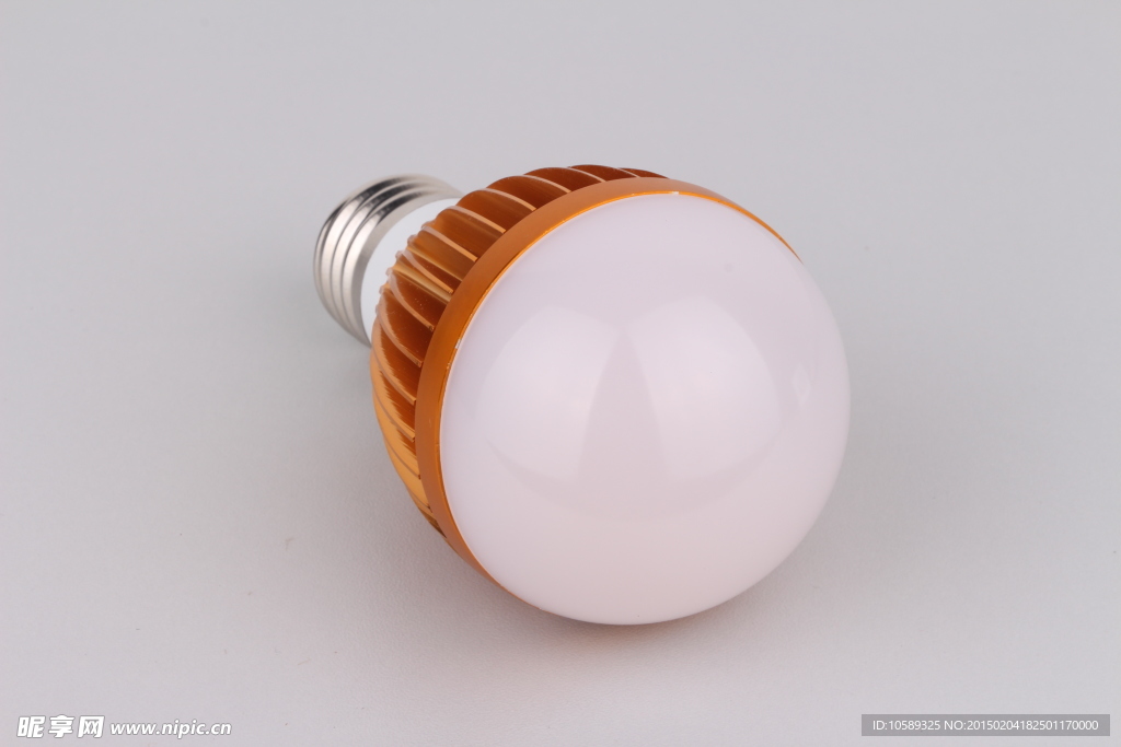 LED铝灯泡球泡
