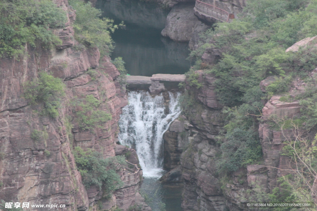 云台山红石峡