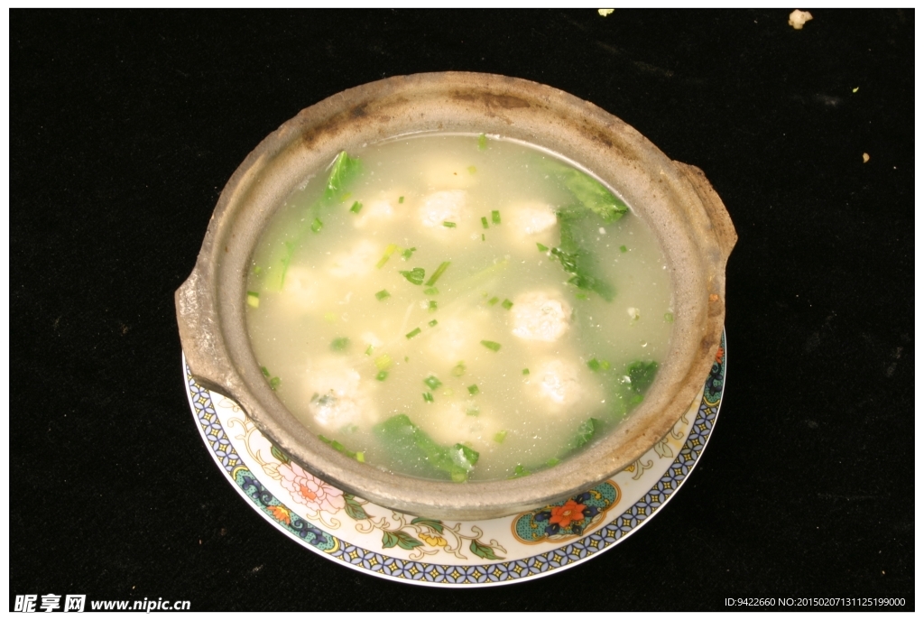 砂锅丸子