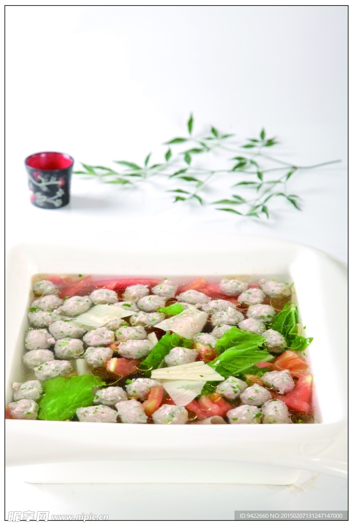 香菜丸子炖豆筋