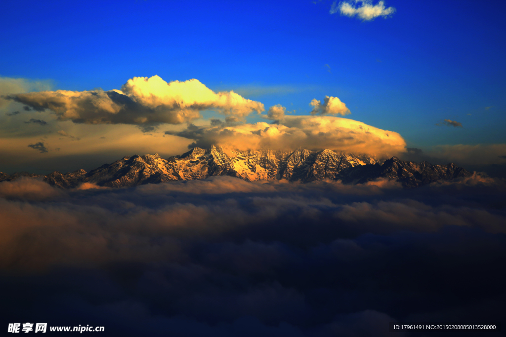 牛背山