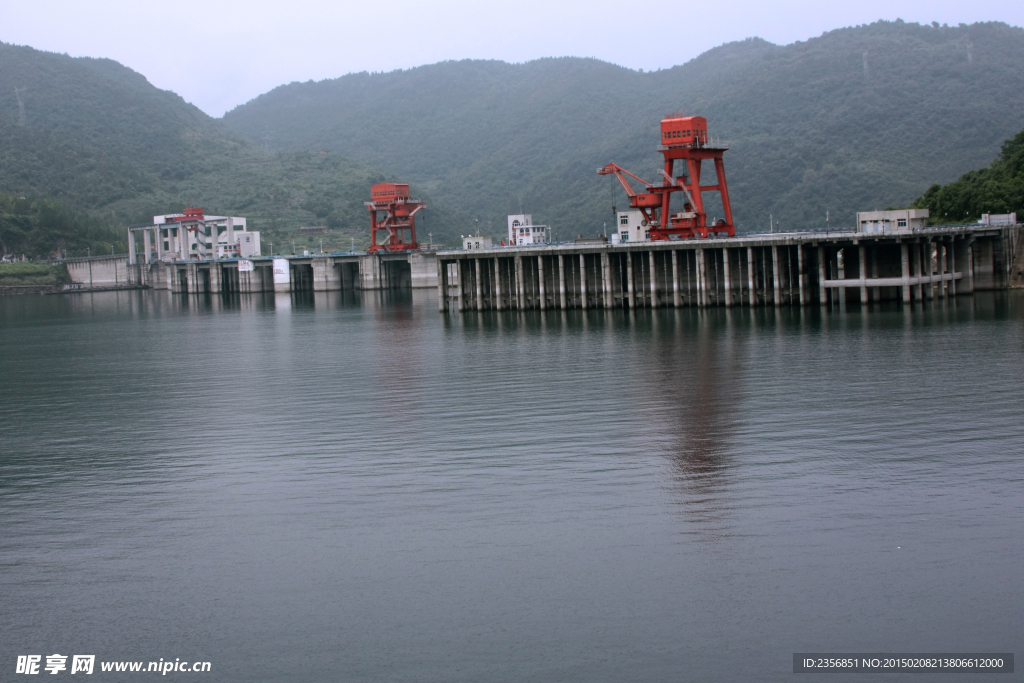 隔河岩大坝