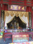 中岳大帝塑像