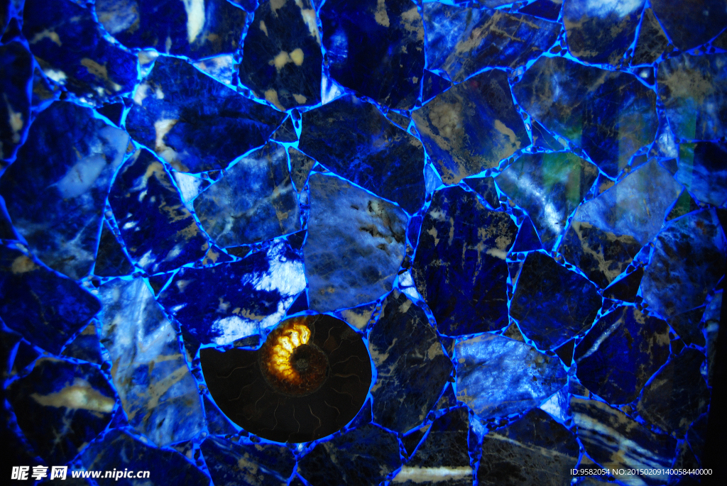 蓝色石材 透光宝石 背景墙