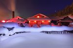 雪中房屋