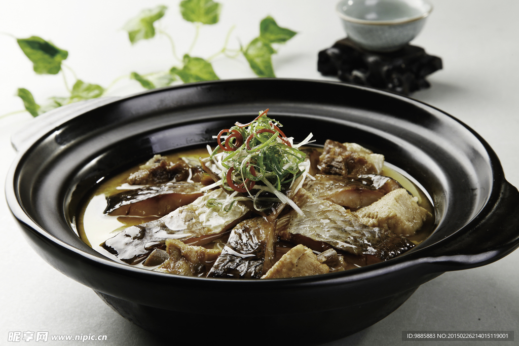 美味鱼煲