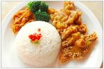 咖喱鸡肉烩饭
