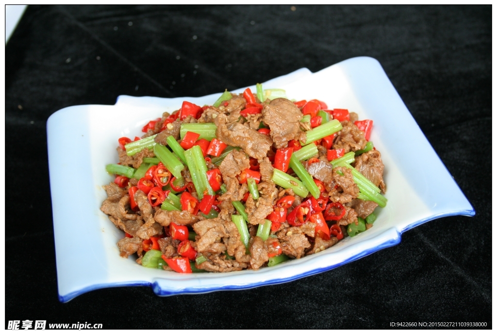 小炒黄牛肉