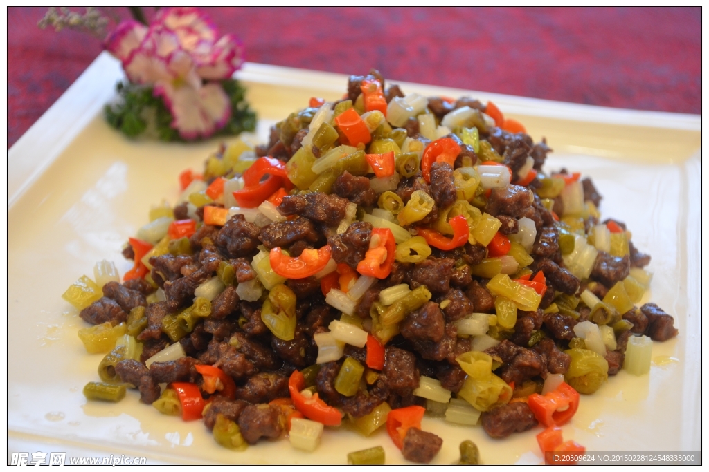 泡杂菜牛肉粒
