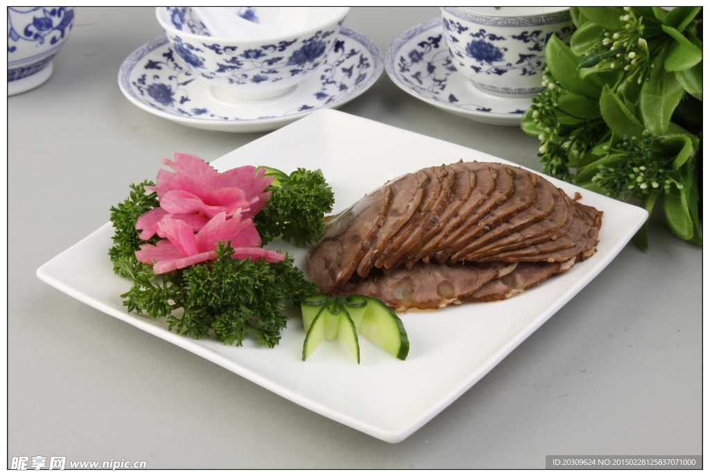 五香烧牛肉