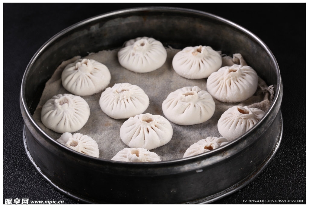 小笼包子